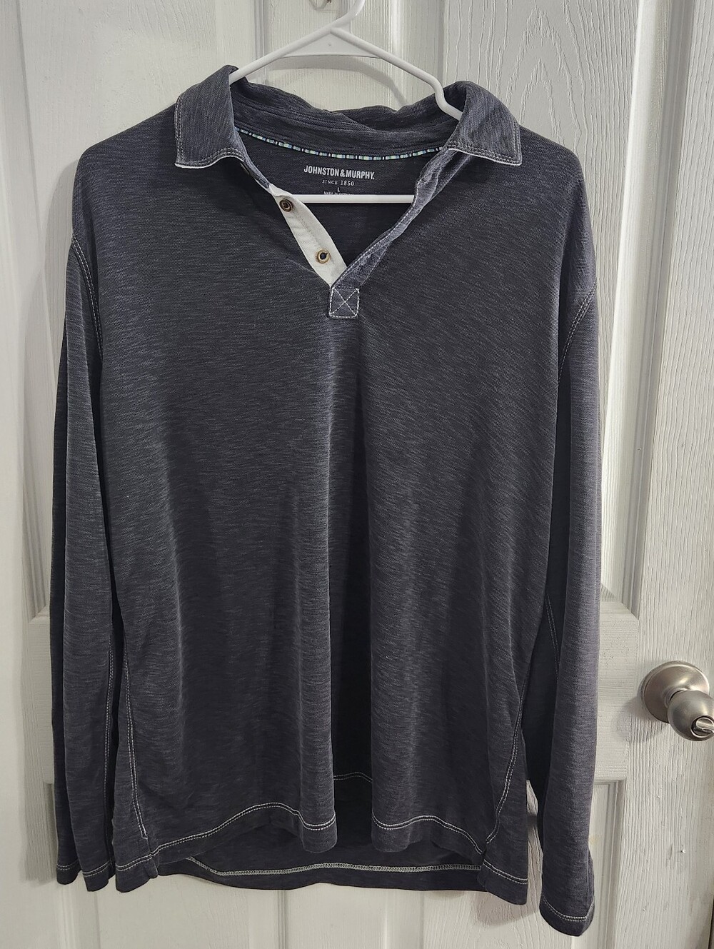 Johnston & Murphy dark grey 1/4 button Henley collared shirt men large preppy
